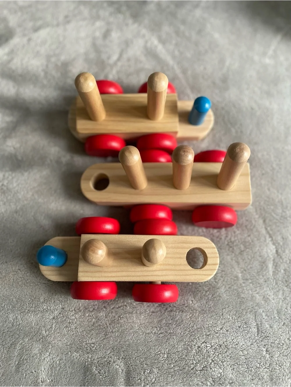 Wooden Peg Train Toy - Natural Wood with Red Wheels and Blue Peg